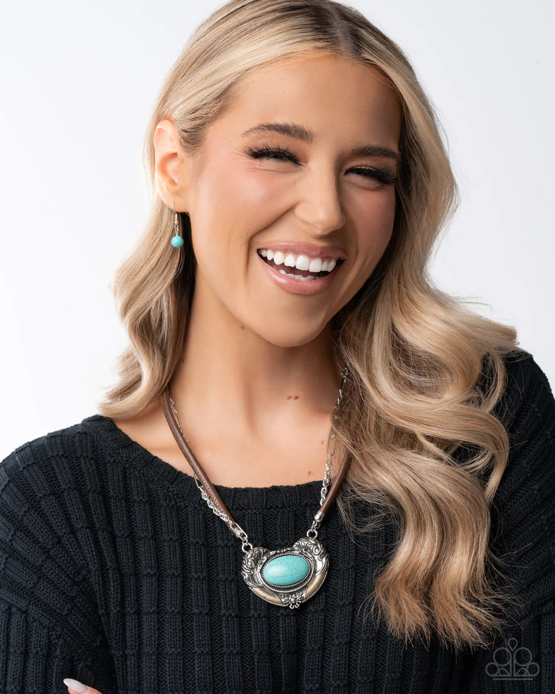 Grounded Gesture - Blue