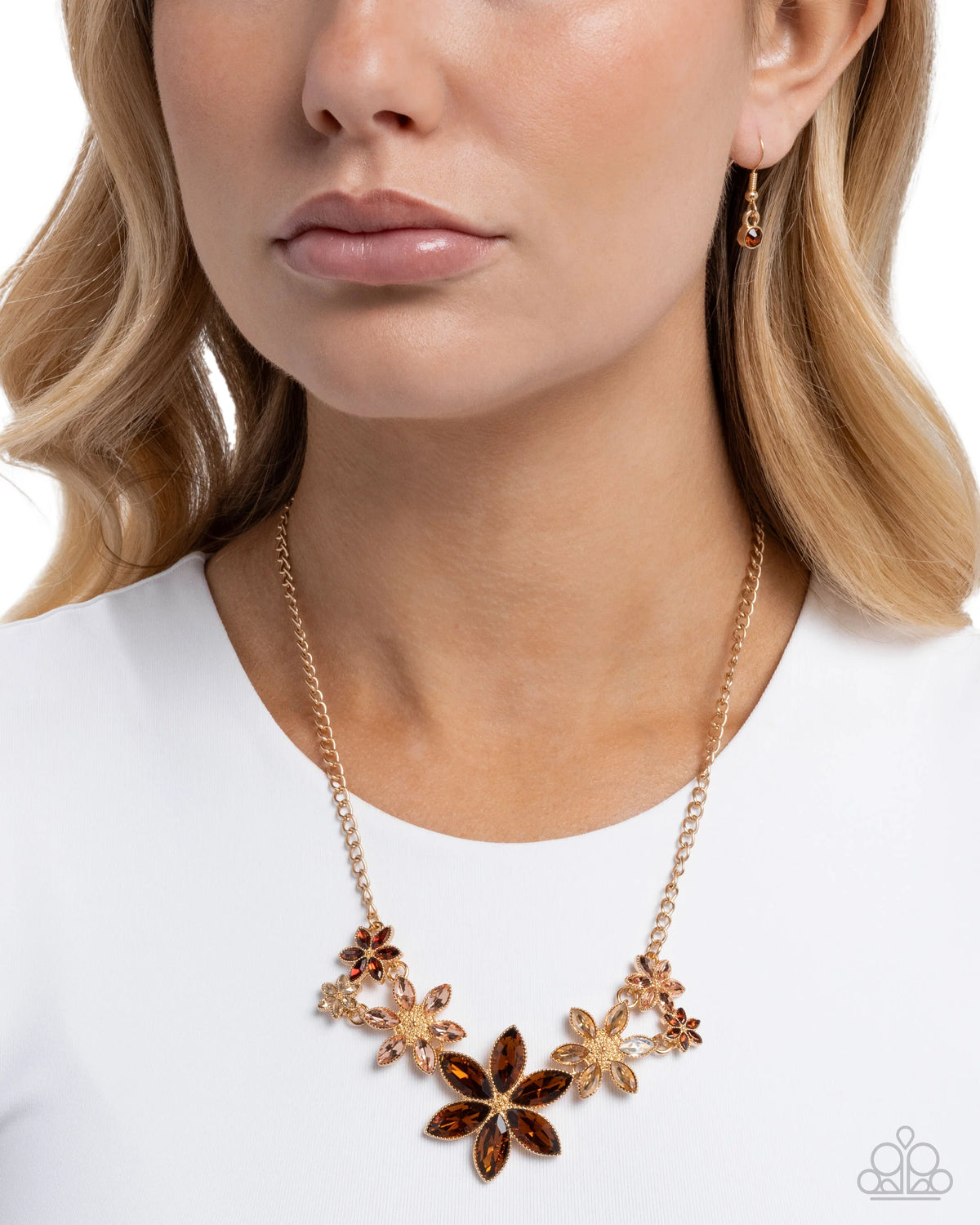 Bewildering Bouquet - Brown