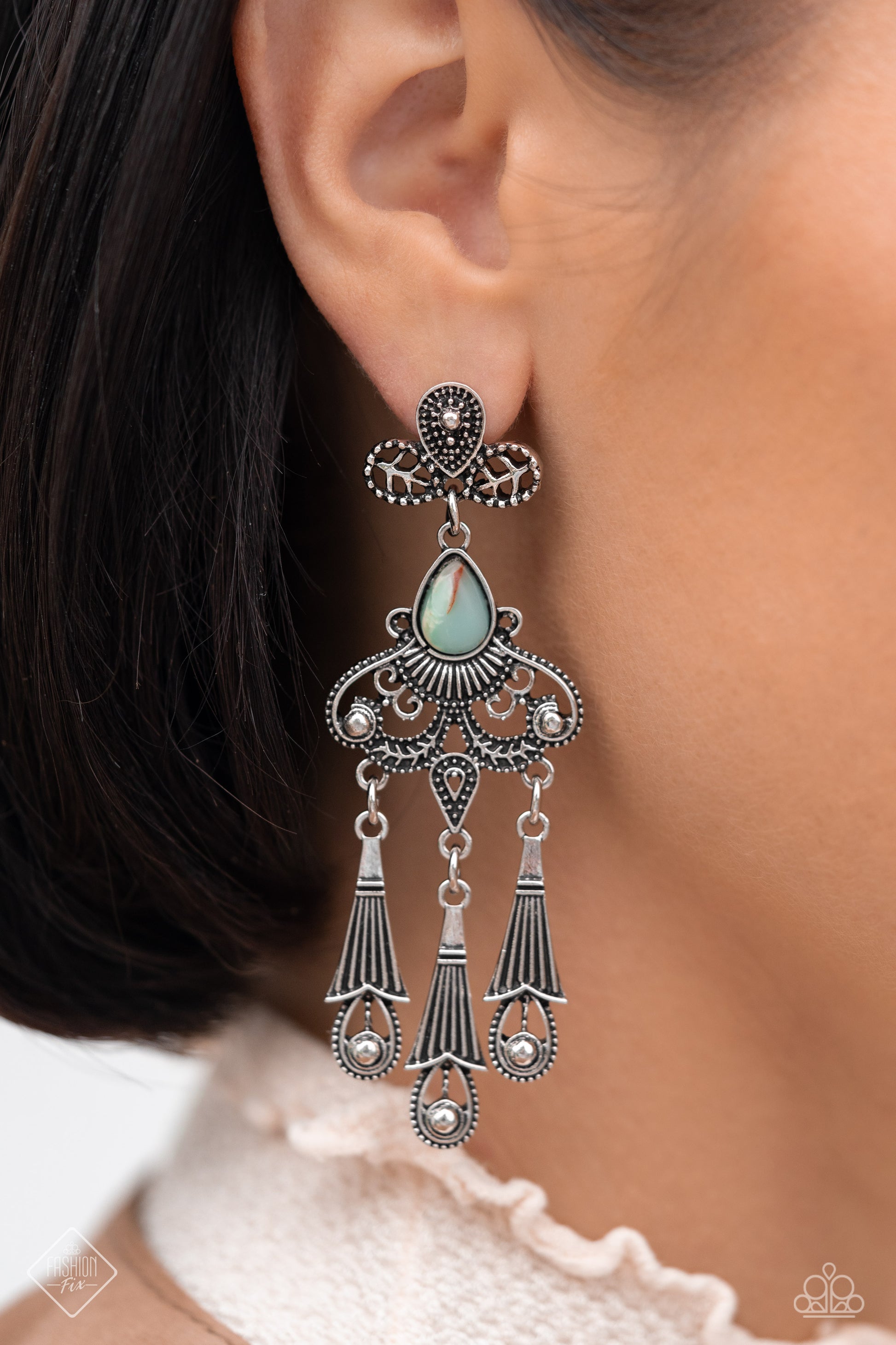 Paparazzi Accessories Simply Santa Fe: FF July 2023 Authentic designs and handcrafted pieces are staples of the Simply Santa Fe Collection. Featuring patterns and elements inspired by nature, these earthy designs tend to have a little more detail. Those f