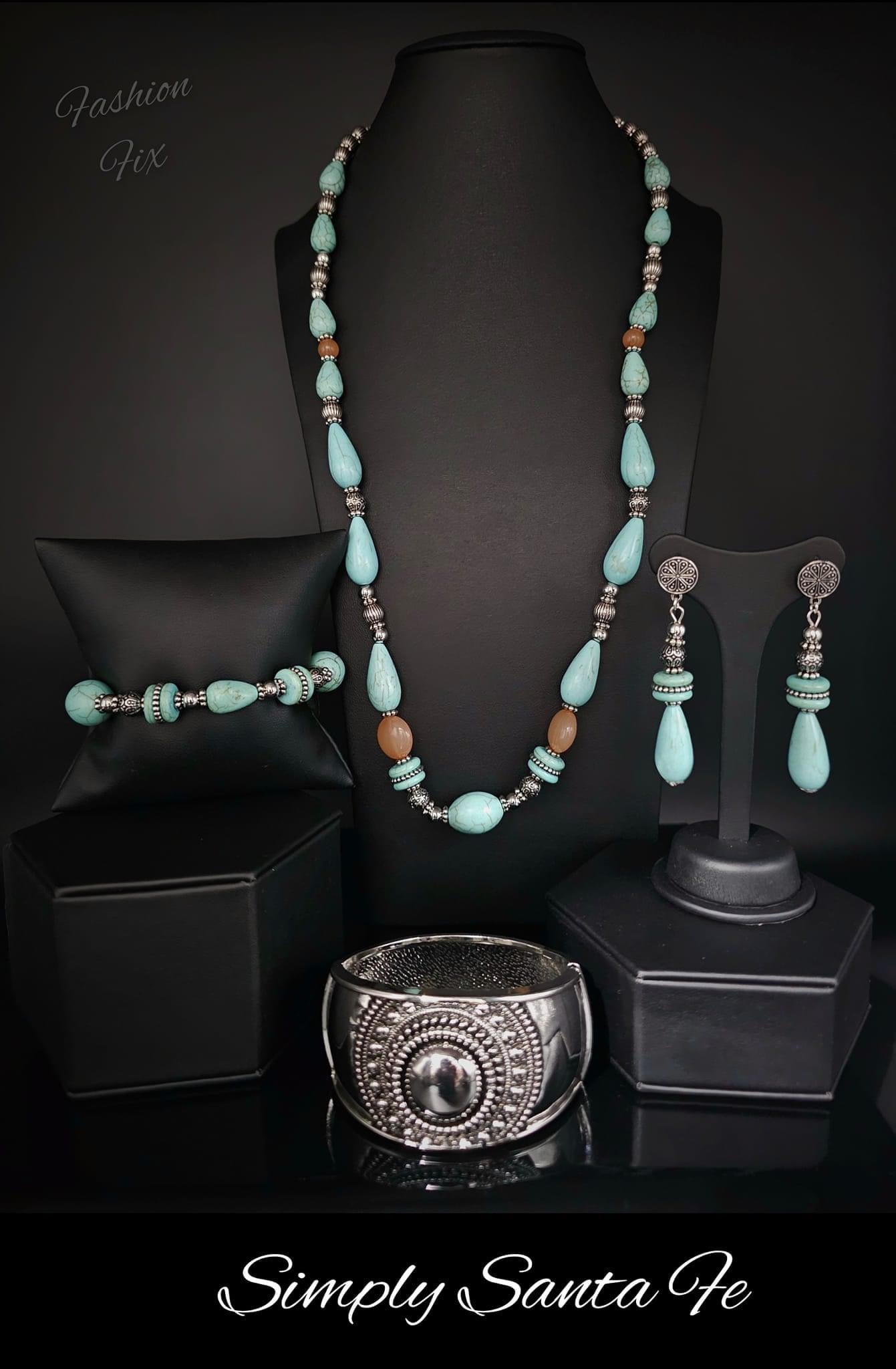 Paparazzi Accessories Simply Santa Fe: FF May 2023 Authentic designs and handcrafted pieces are staples of the Simply Santa Fe Collection. Featuring patterns and elements inspired by nature, these earthy designs tend to have a little more detail. Those fr