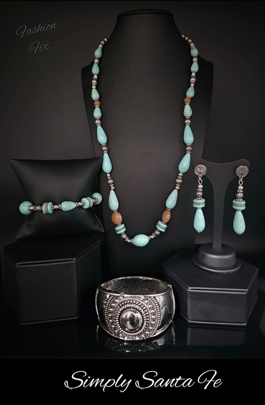 Paparazzi Accessories Simply Santa Fe: FF May 2023 Authentic designs and handcrafted pieces are staples of the Simply Santa Fe Collection. Featuring patterns and elements inspired by nature, these earthy designs tend to have a little more detail. Those fr