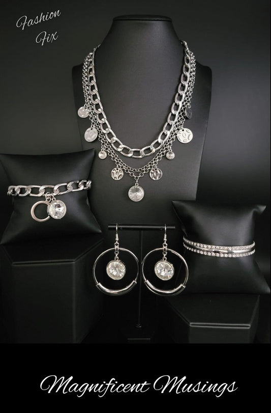 Paparazzi Accessories Magnificent Musings: FF September 2022 The Magnificent Musings Collection features bold statement pieces and edgy designs. Reveling in sassy, unapologetic fashion, Magnificent Musings mavens confidently express themselves through gla