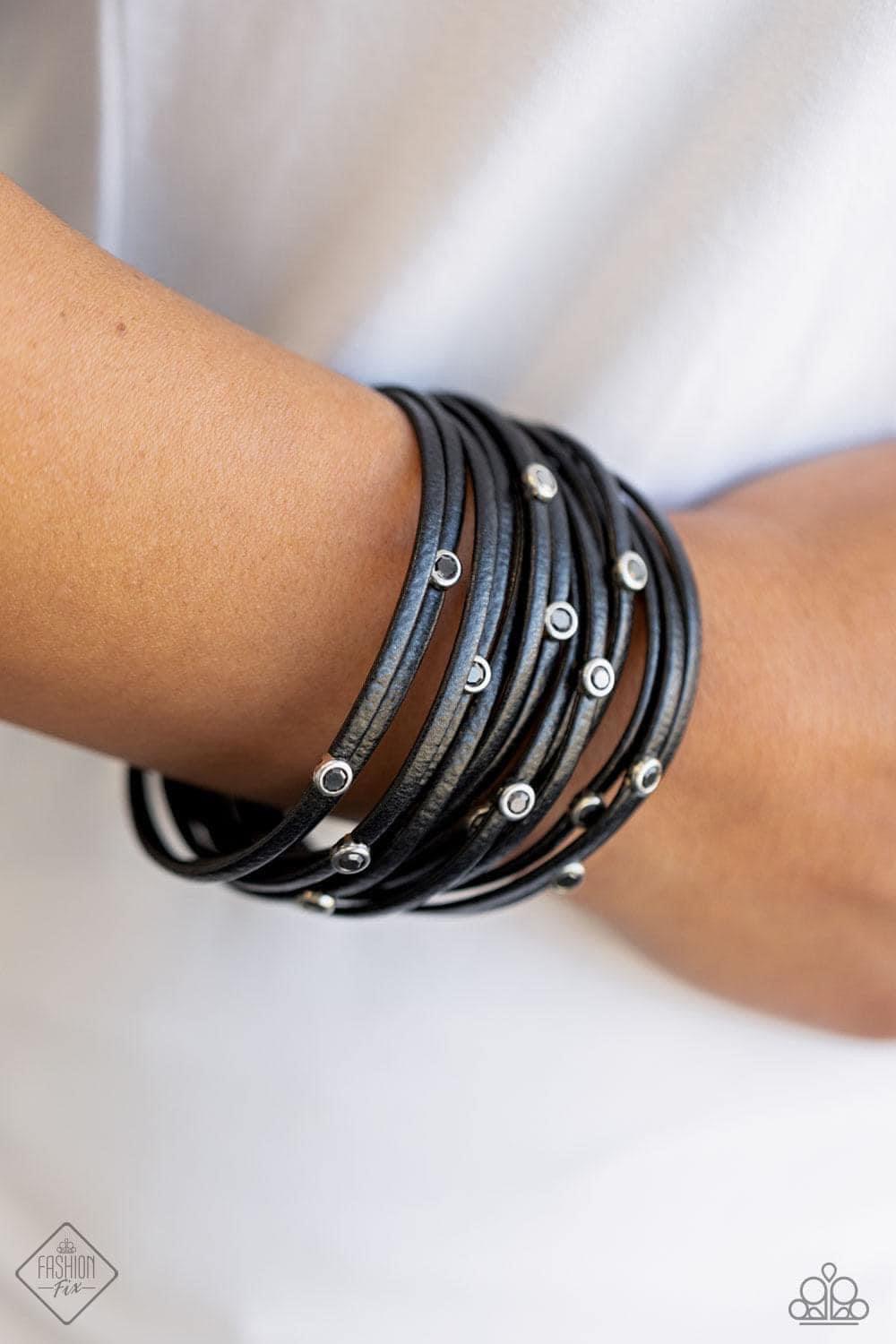 Paparazzi Accessories Magnificent Musings: FF December 2020 The Magnificent Mile in Chicago is where we pulled our inspiration for the Magnificent Musings collection. With a range of shopping venues, the Magnificent Mile is a hub for classic trends with u