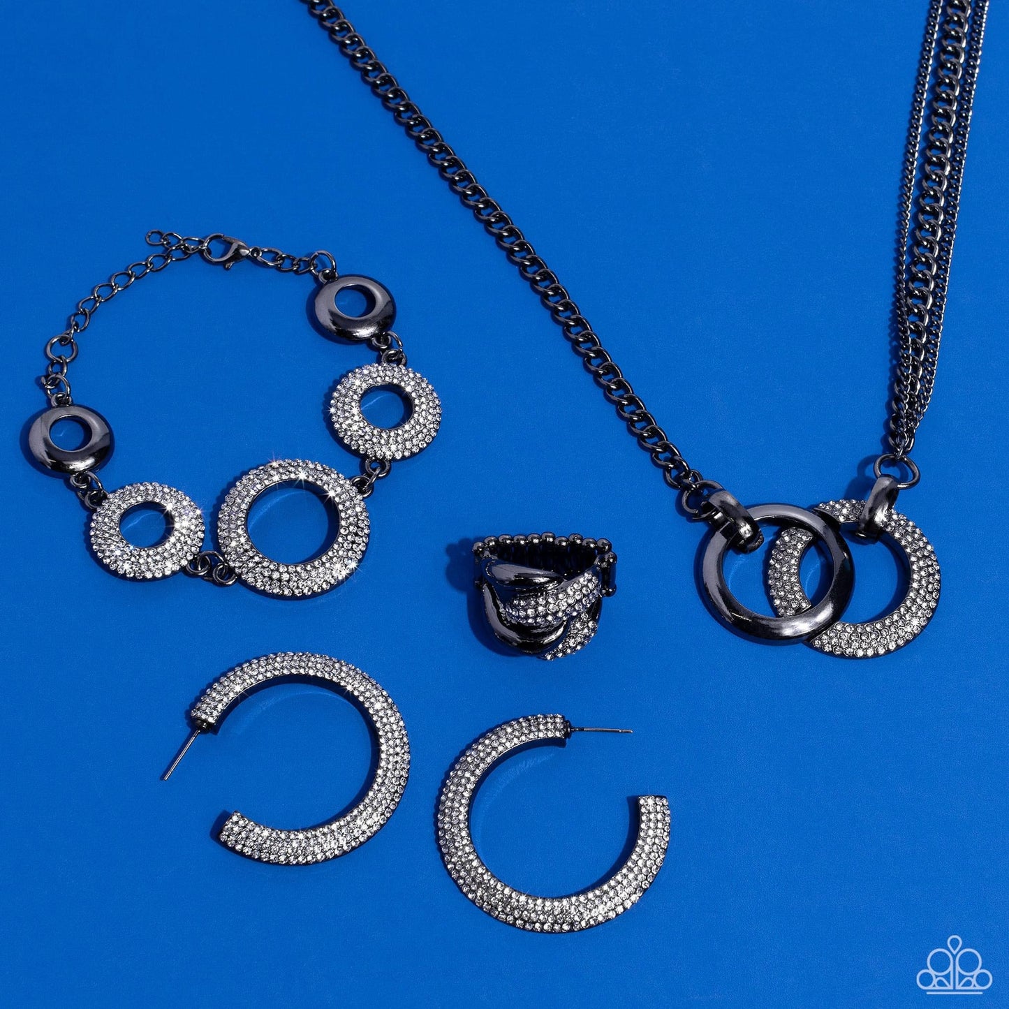 Paparazzi Accessories Magnificent Musings: February 2023 The Magnificent Musings Collection features bold statement pieces and edgy designs. Reveling in sassy, unapologetic fashion, Magnificent Musings mavens confidently express themselves through glamoro